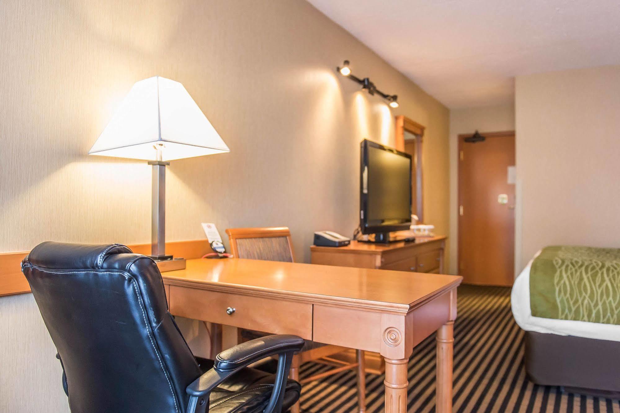 Comfort Inn Brockville Kültér fotó